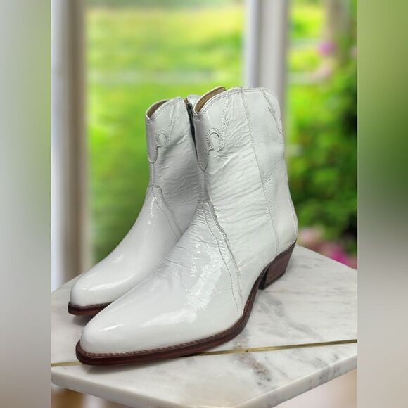 Leather Western Boots - Women FREE PEOPLE New Frontier Western Boots Size 40